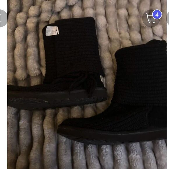 Black fringe Cardy sweater knit pull on button up boots, 9.5 guc - Picture 9 of 10